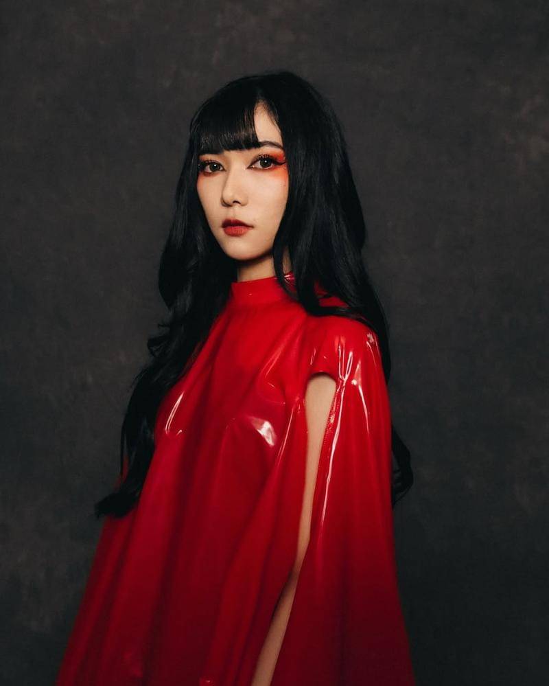 Instagram/isyanasarasvati